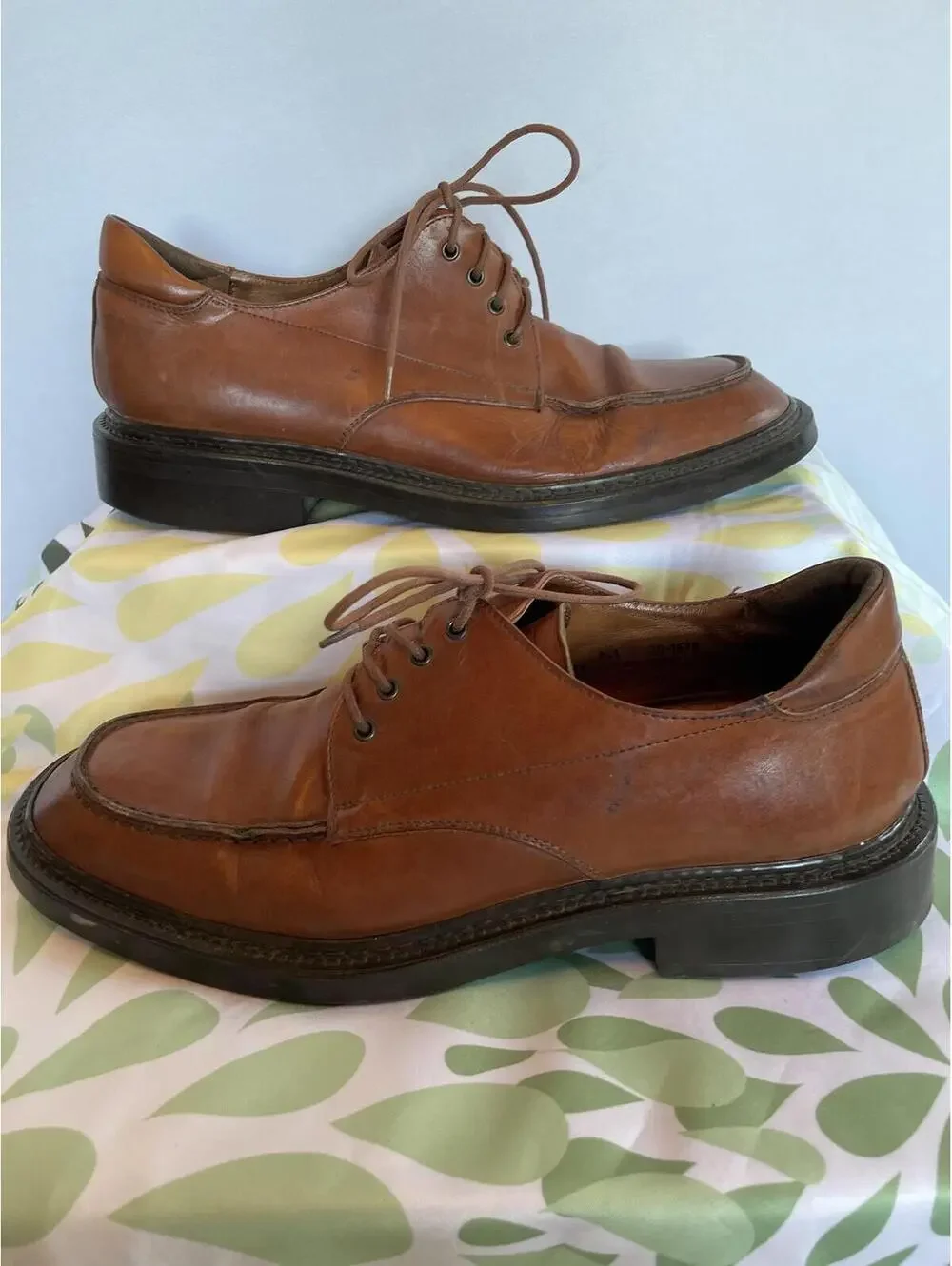 Johnston & Murphy Men's Brown Italian Leather Oxford US 11 Square Toe